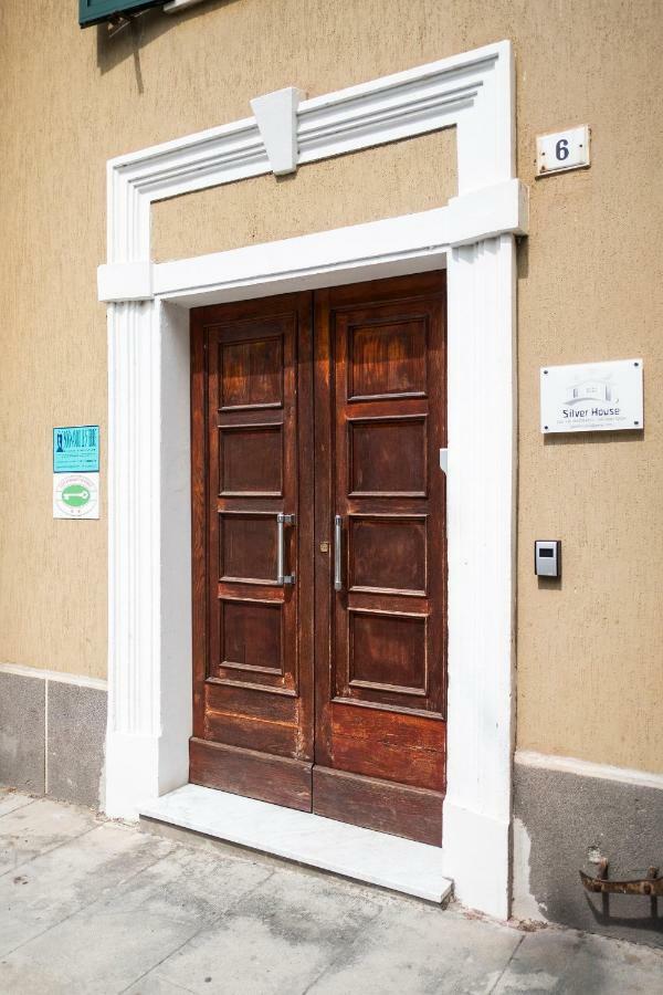Silver House Специя Экстерьер фото